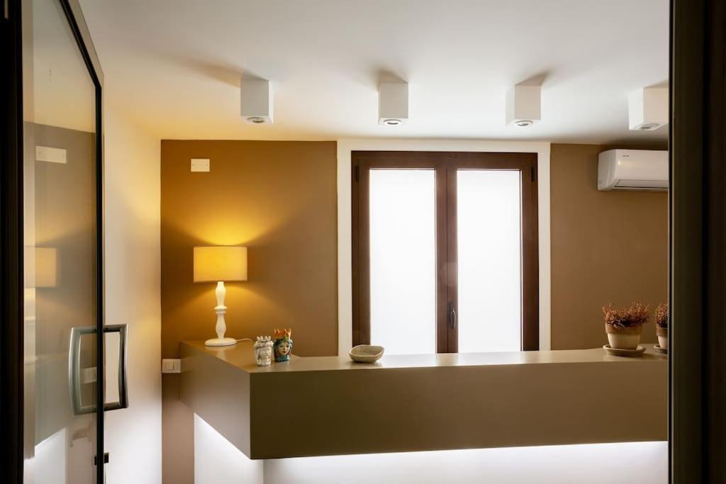 Metacometa Luxury * Catania
